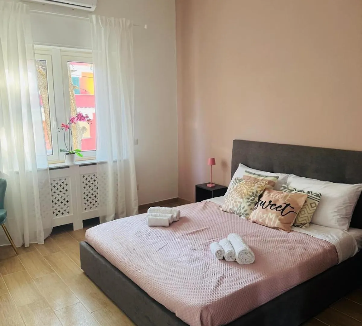 Alexander Charme In Rome Apartment Italy